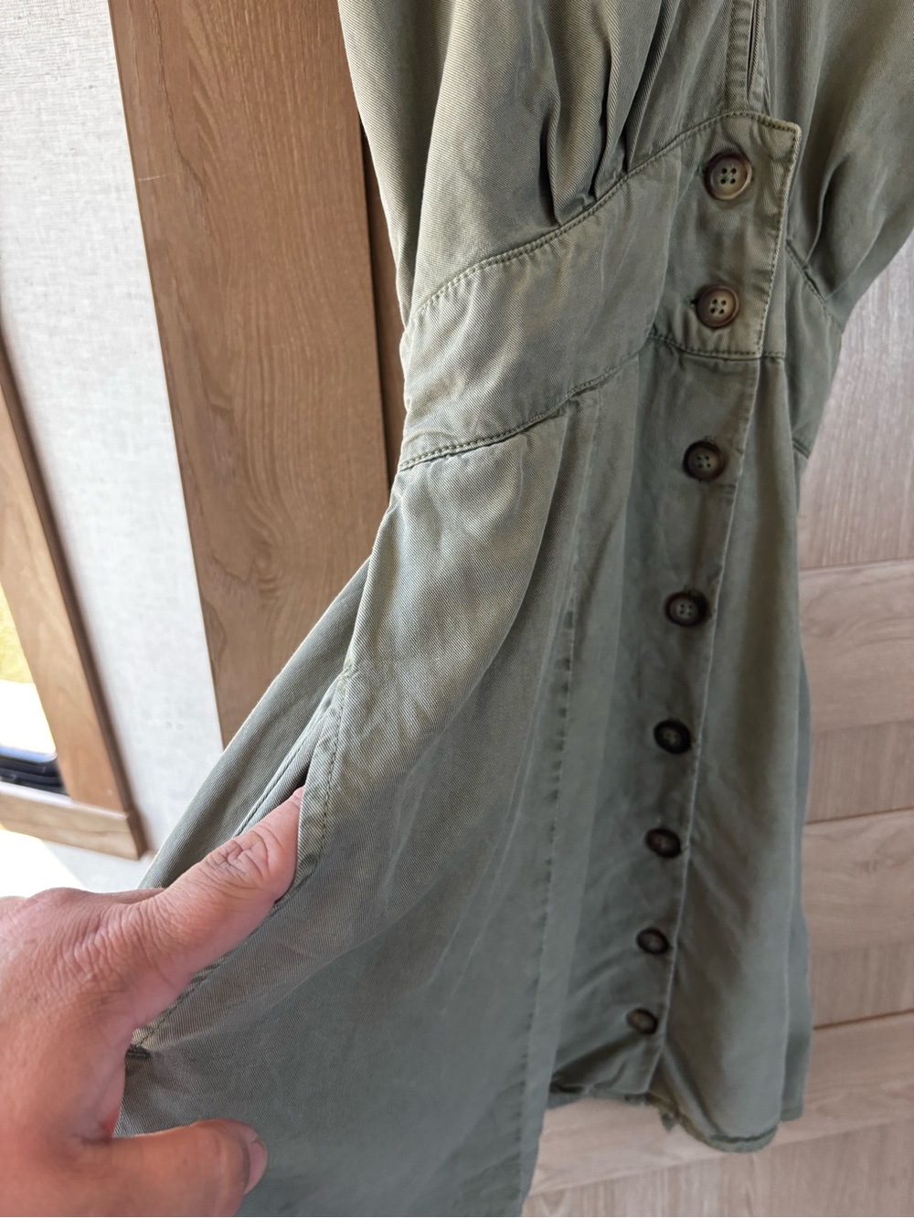 Quince Button Front Dress Size S Olive Capsule Summer Tencel - Picture 4 of 7